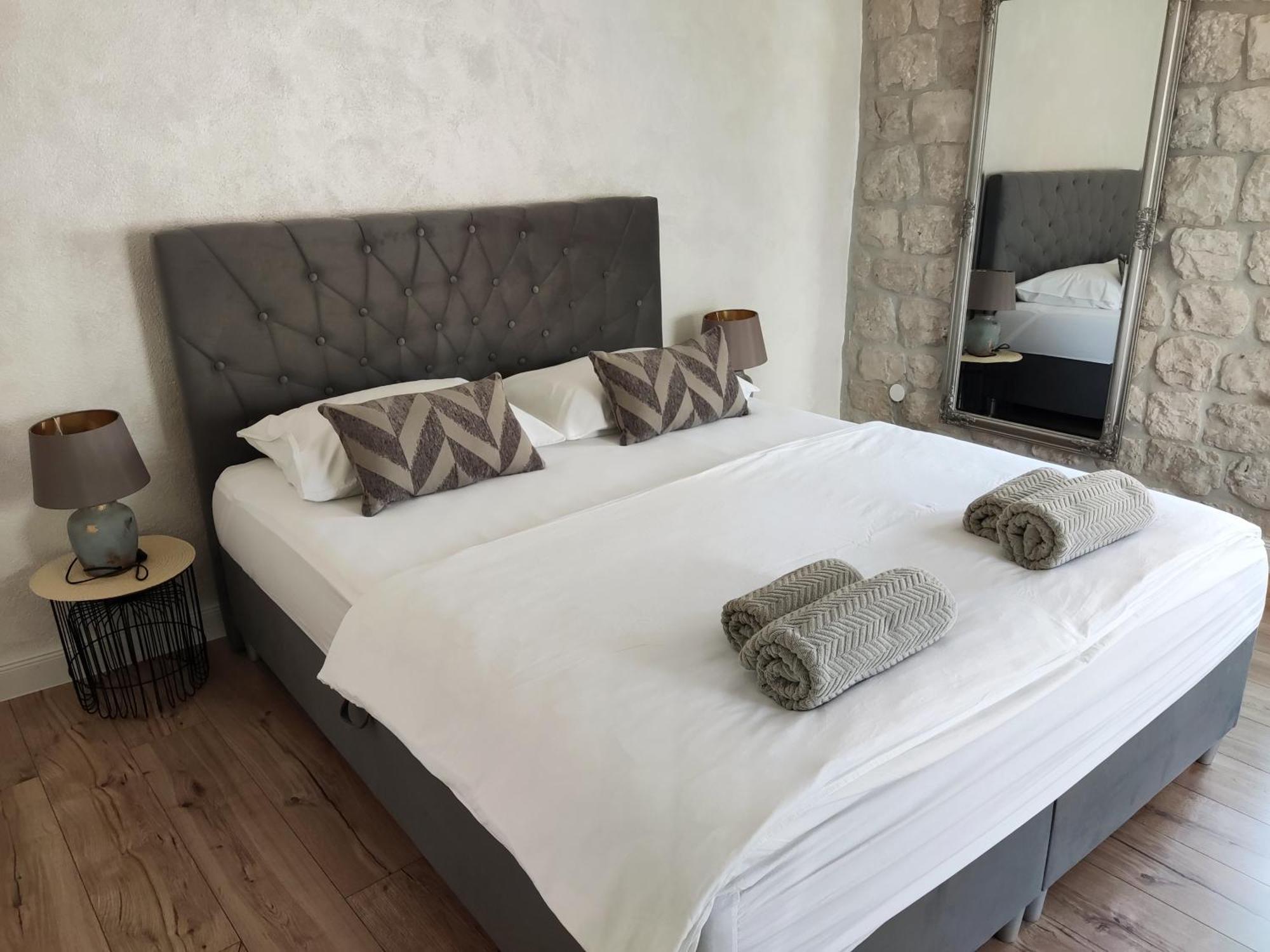 Guest House Exalto Трогир Экстерьер фото
